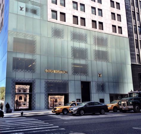 louis vuitton handbags new york city|louis vuitton handbags store locations.